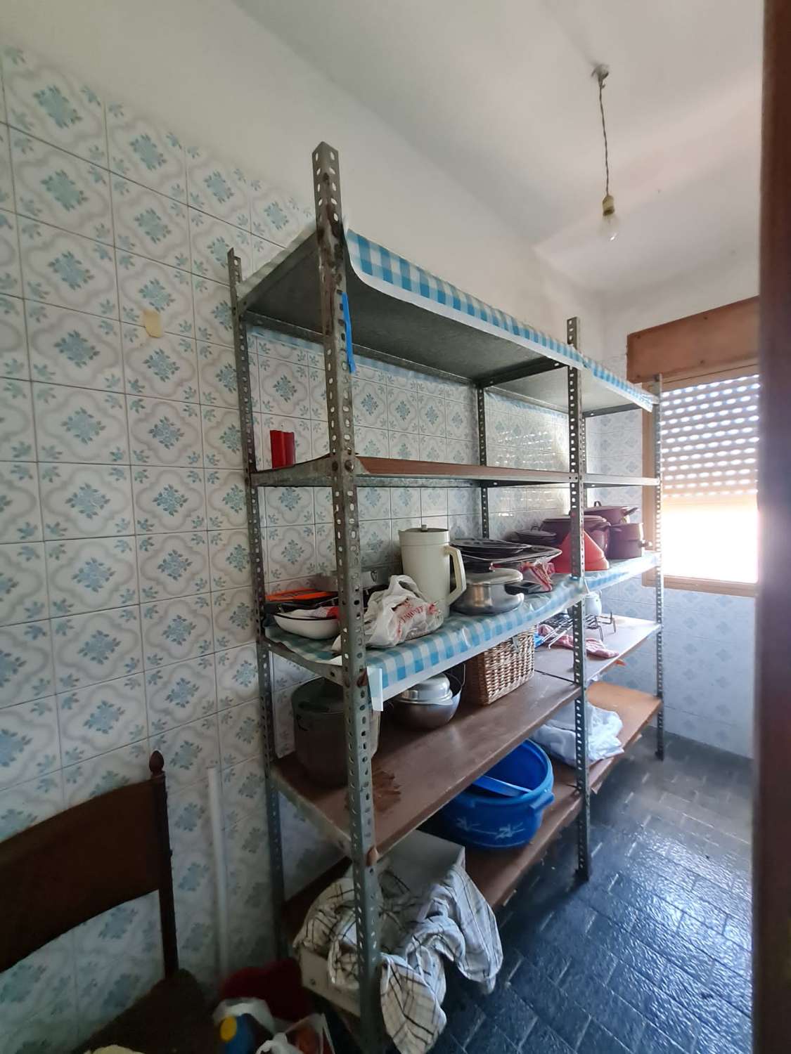 Amplio Apartamento y Tienda en Vélez-Blanco