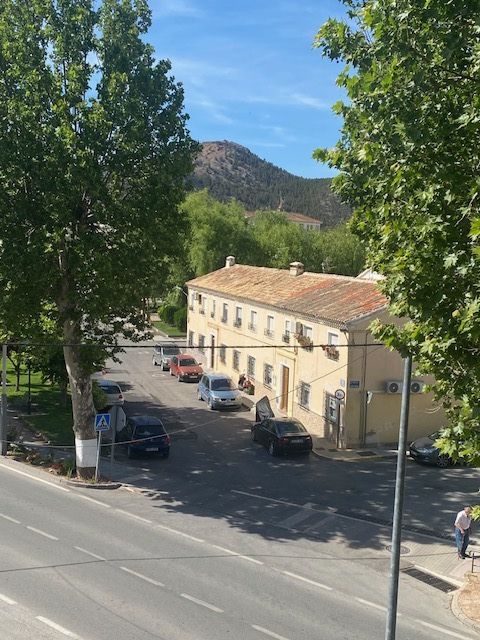 Luxuriöses, großes Haus mit 5 Schlafzimmern und 3 Bädern im Zentrum von Velez-Rubio.