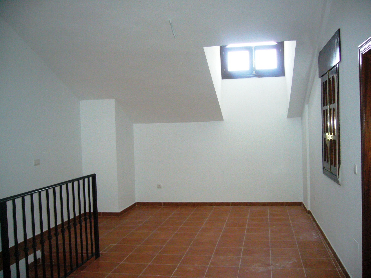 Moderne duplex met 3 slaapkamers en 2 badkamers in het centrum van Velez-Blanco