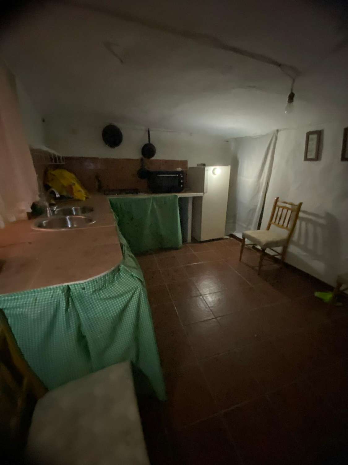 Grothuis met 3 slaapkamers en 1 badkamer voor hervorming in Cúllar