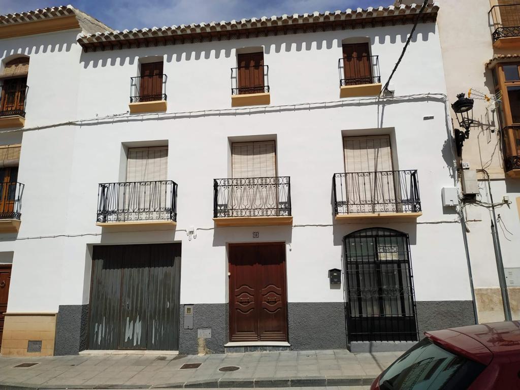 4 Bed,2 Bath House Vélez-Rubio