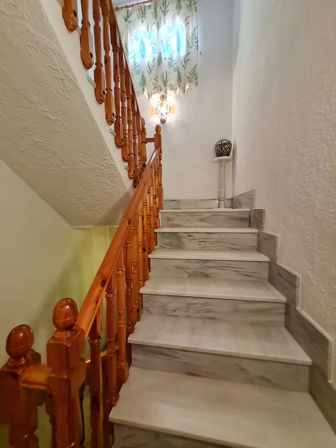 Preciosa casa de 5 dormitorios con amplio garaje en Vélez-Blanco