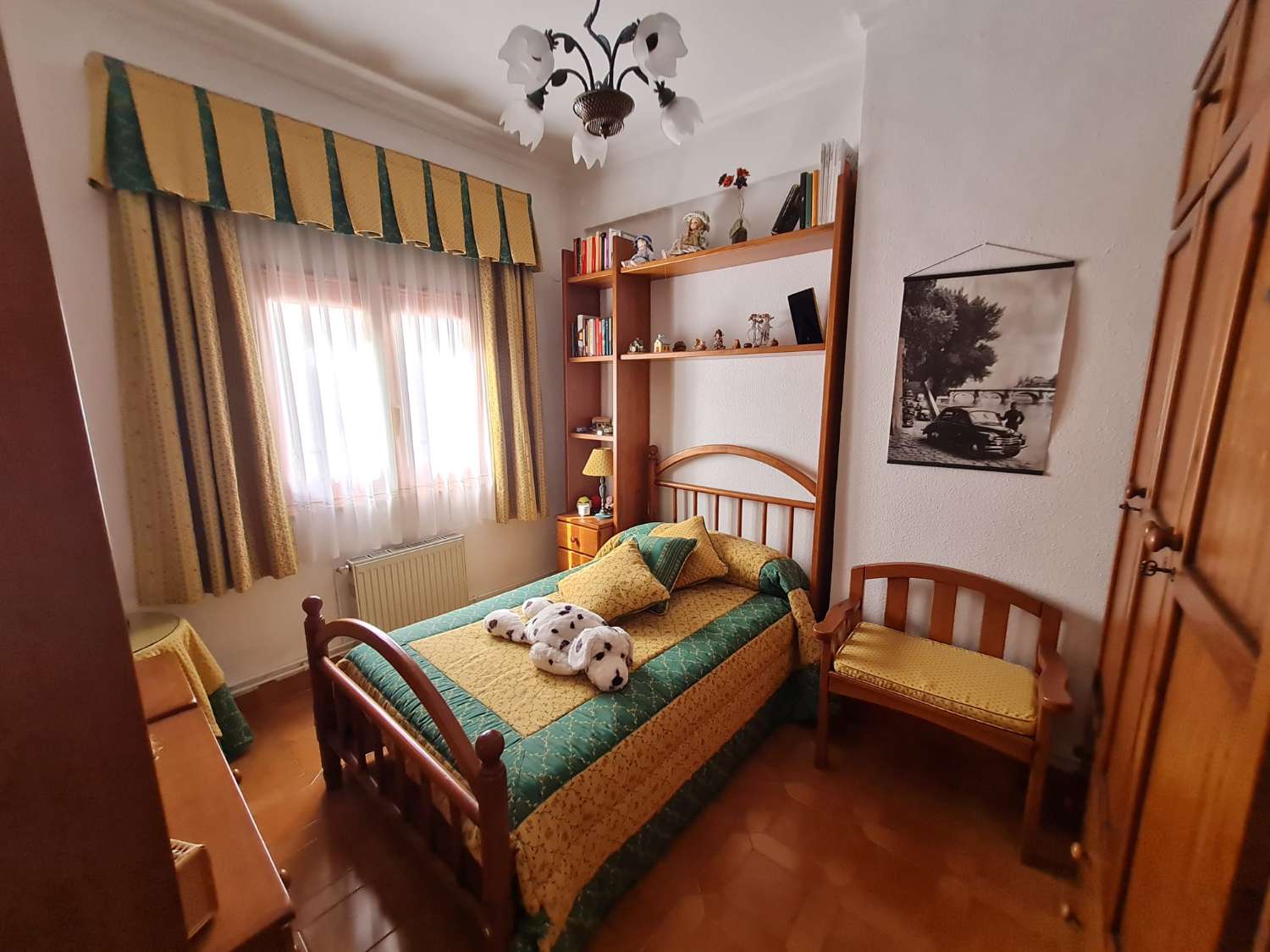 Preciosa casa de 5 dormitorios con amplio garaje en Vélez-Blanco