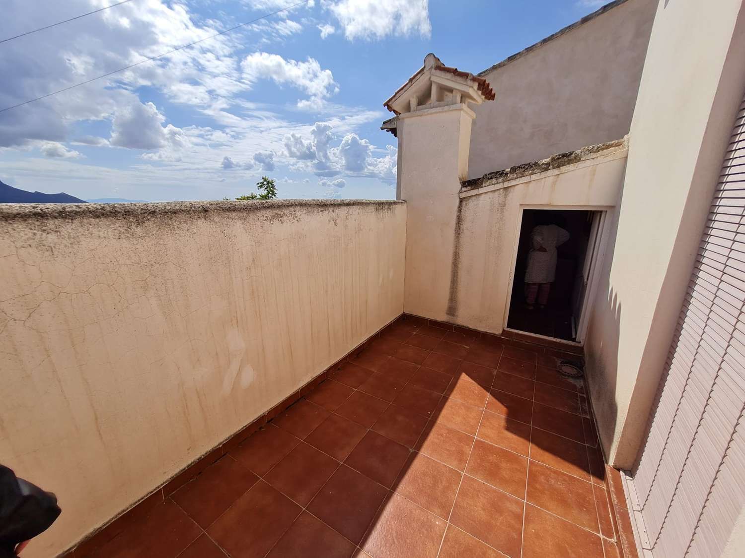 Mooi huis met 5 slaapkamers en grote garage in Velez-Blanco