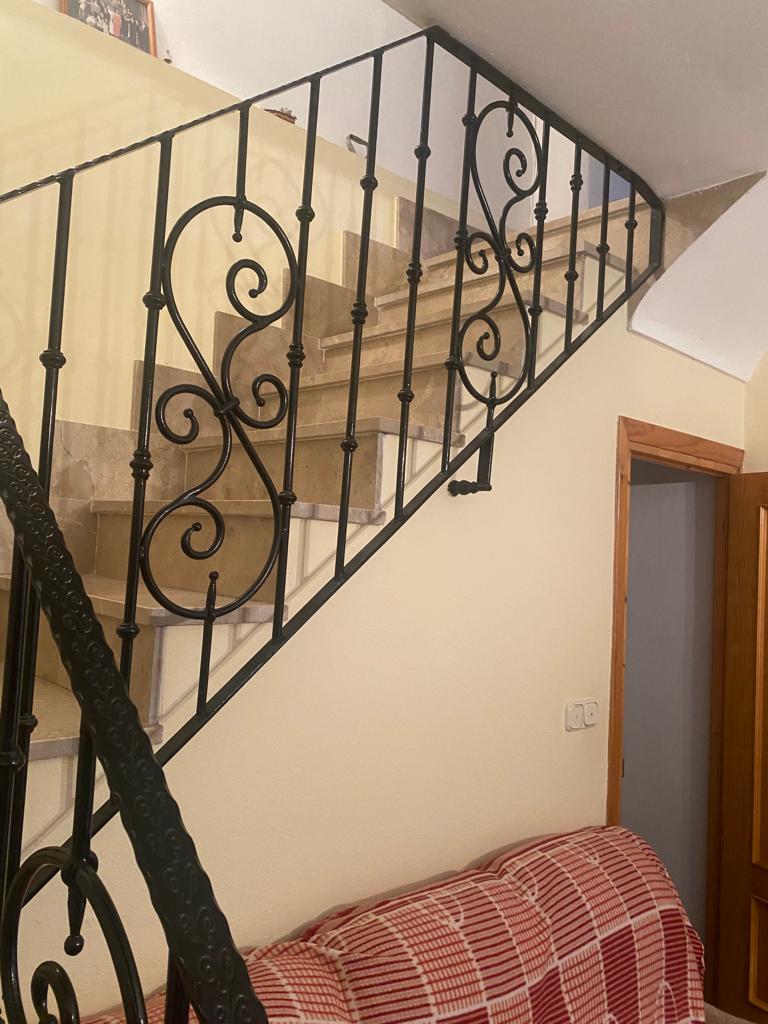 Large 5 Bed, 2 Bath Reformed village house in Oria