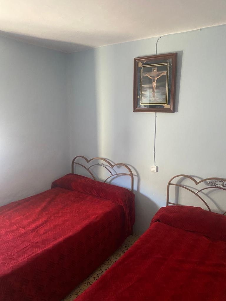 Gran casa de pueblo reformada de 5 dormitorios y 2 baños en Oria