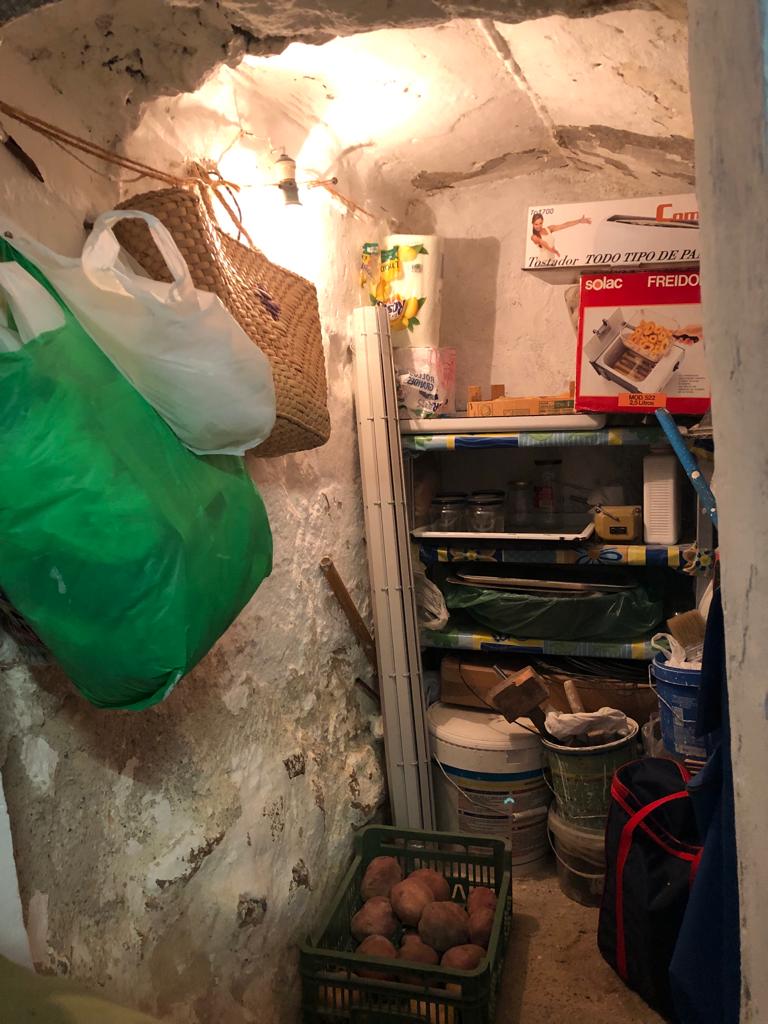 Maison de 3 chambres et 2 salles de bain à Velez-Blanco avec terrasse sur le toit et espace extérieur