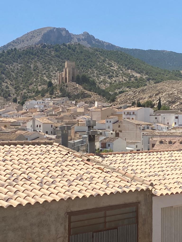 Preciosa casa de pueblo para terminar en Vélez-Blanco