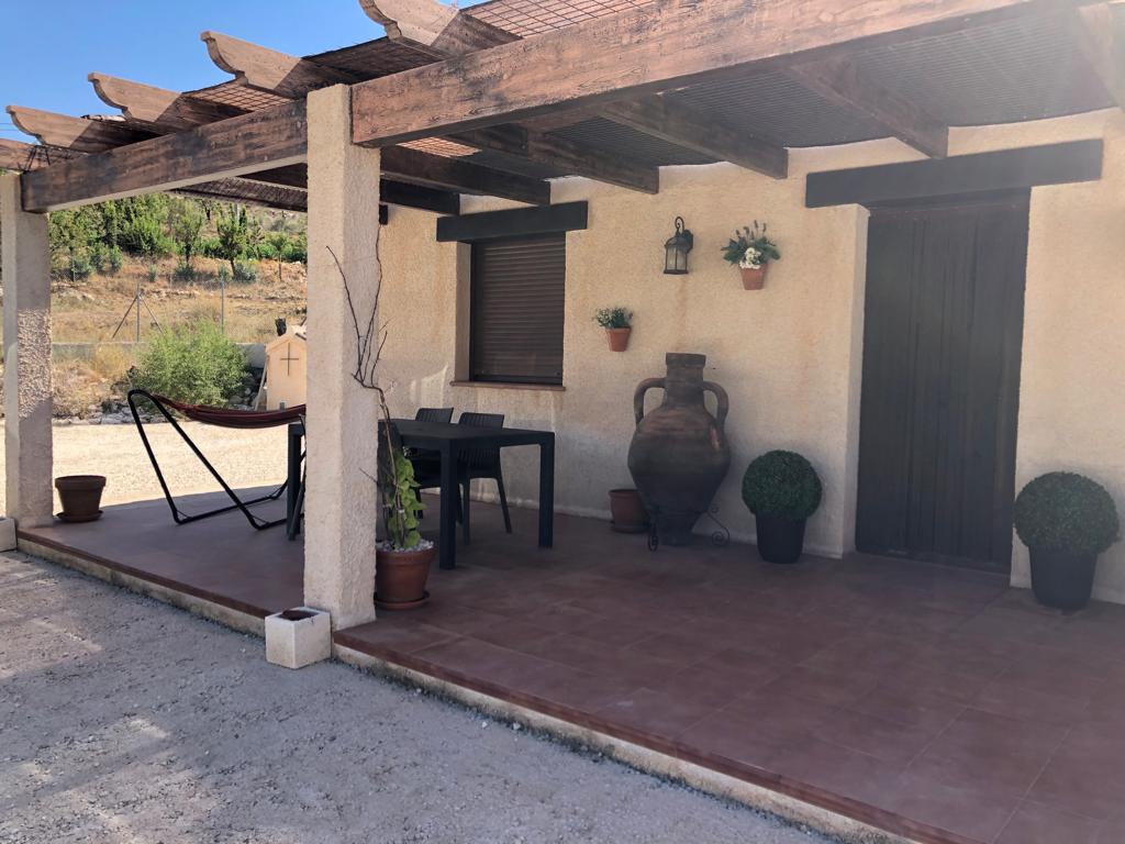 Villa 1 chambre, 1 salle de bain avec piscine et beaucoup de terrain à Vélez-Blanco