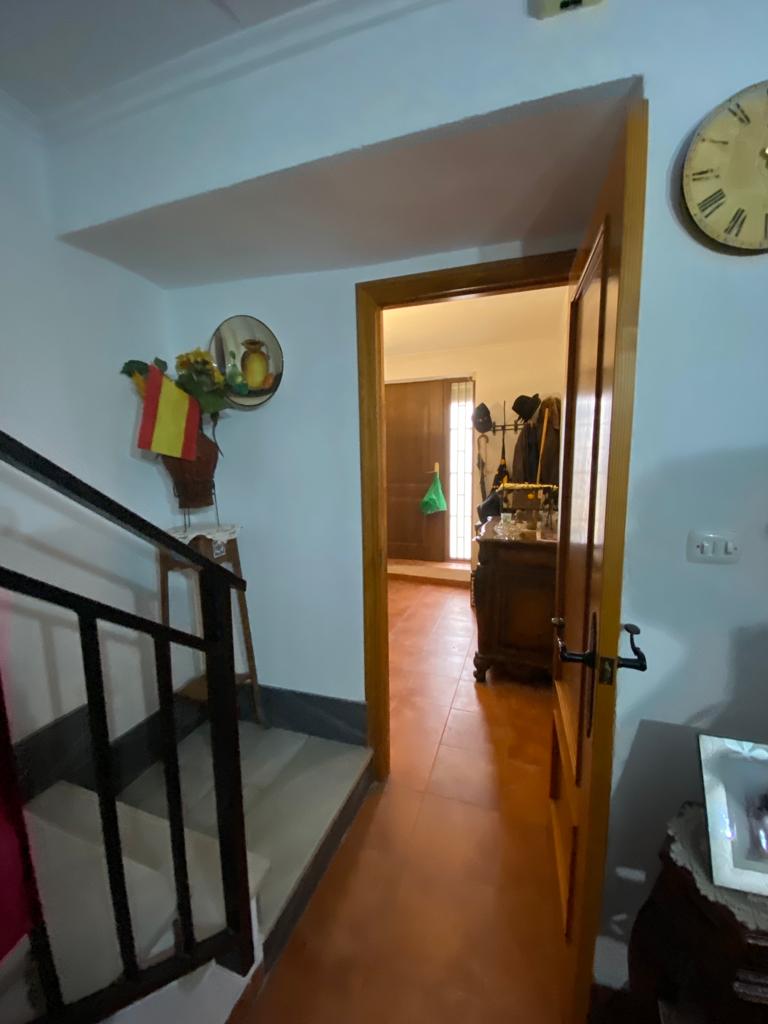 Preciosa casa adosada de 4 dormitorios y 2 baños en Vélez-Blanco