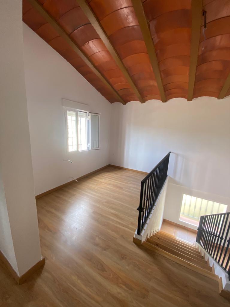 Belle maison de campagne de 3 chambres et 3 salles de bain dans un cadre incroyable à Velez-Blanco