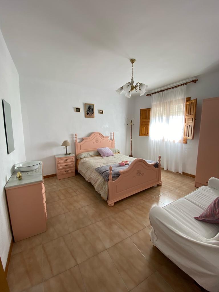 Preciosa Casa de 3 Dormitorios y 2 Baños en Vélez- Blanco