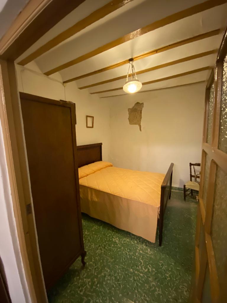 Gedeeltelijk gereformeerd huis met 4 slaapkamers en 1 badkamer in Velez-Blanco