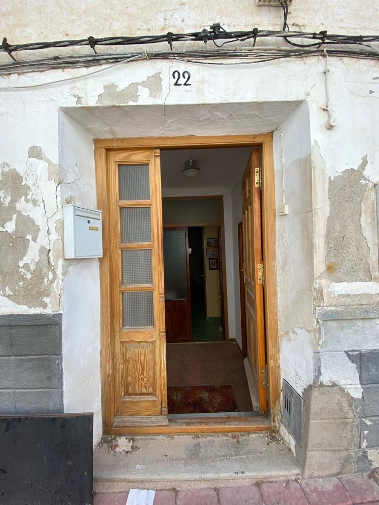 Maison partiellement réformée de 4 chambres et 1 salle de bain à Velez- Blanco