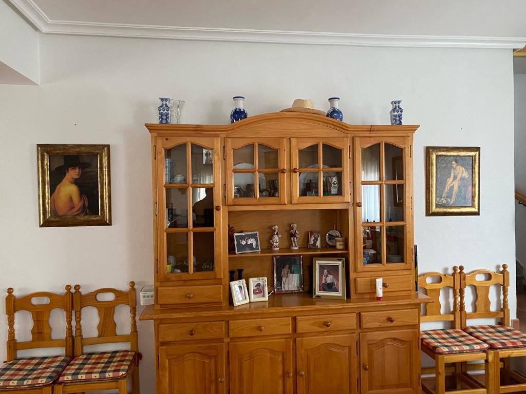 Large 3 Bed, 2 Bath Town House with Large Garage in Velez- Blanco .