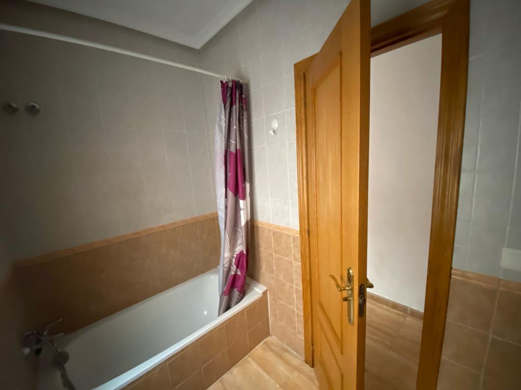 Wohnung im 2. Stock, 3 Schlafzimmer, 2 Bäder in Velez-Rubio