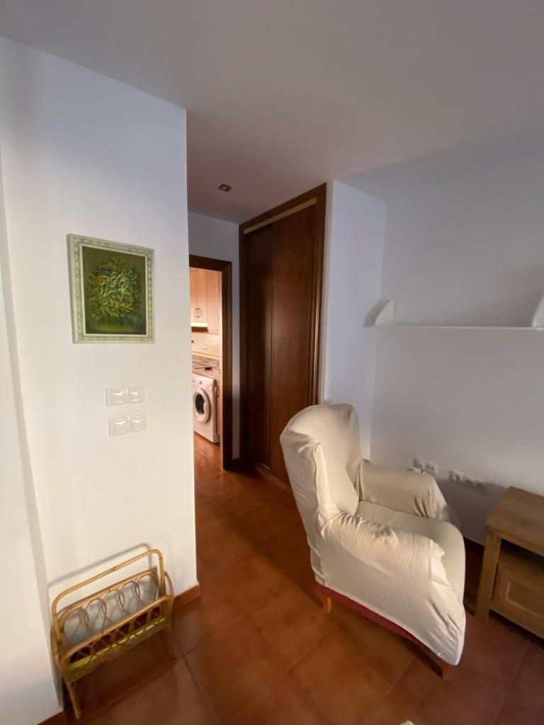 Casa moderna de 3 dormitorios y 2 baños en excelentes condiciones en Hueneja, provincia de Granada