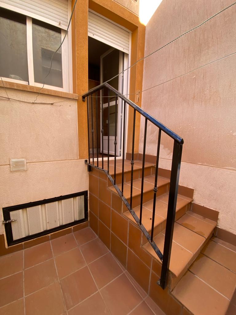 Modern 3 Bed,2 Bath House in excellent condition in Hueneja, Granada Province