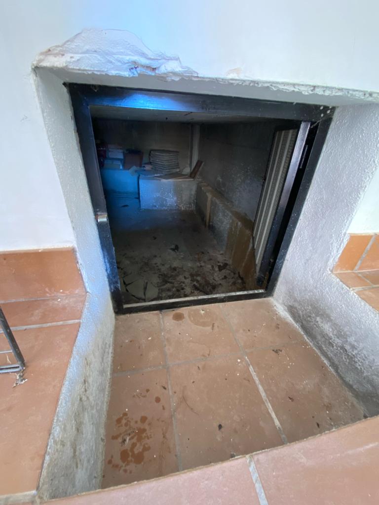 Casa moderna de 3 dormitorios y 2 baños en excelentes condiciones en Hueneja, provincia de Granada