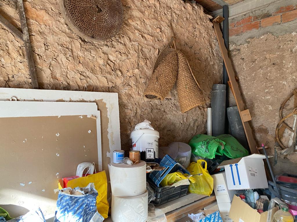 3 slaapkamers en 1 badkamer, herenhuis in Freila met garage