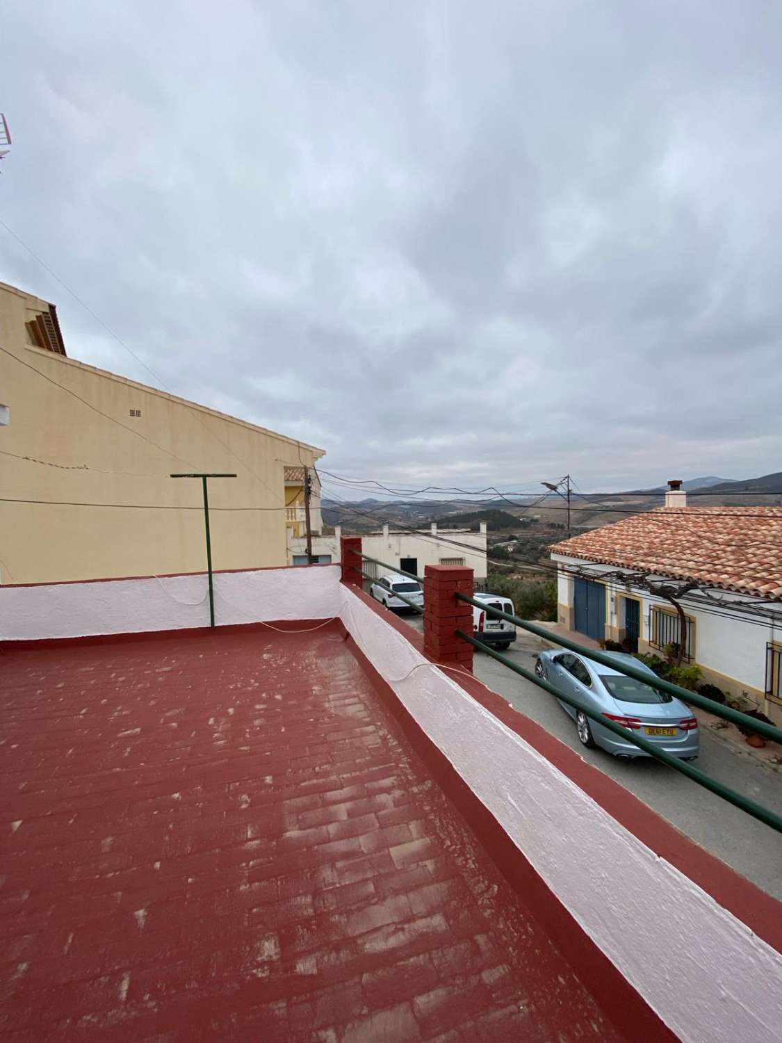 Furnished3 bedroom, 2 bathroom semi-detached townhouse in Velez Rubio