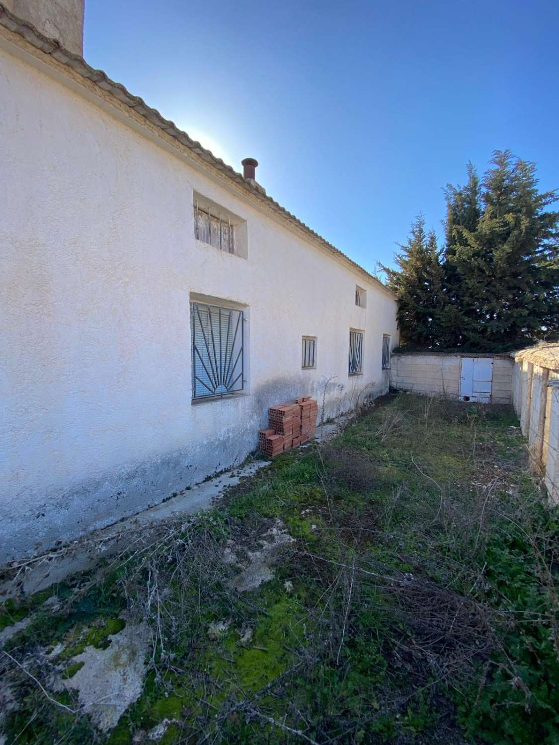 Casa reformada con amplio terreno en Las Vertientes