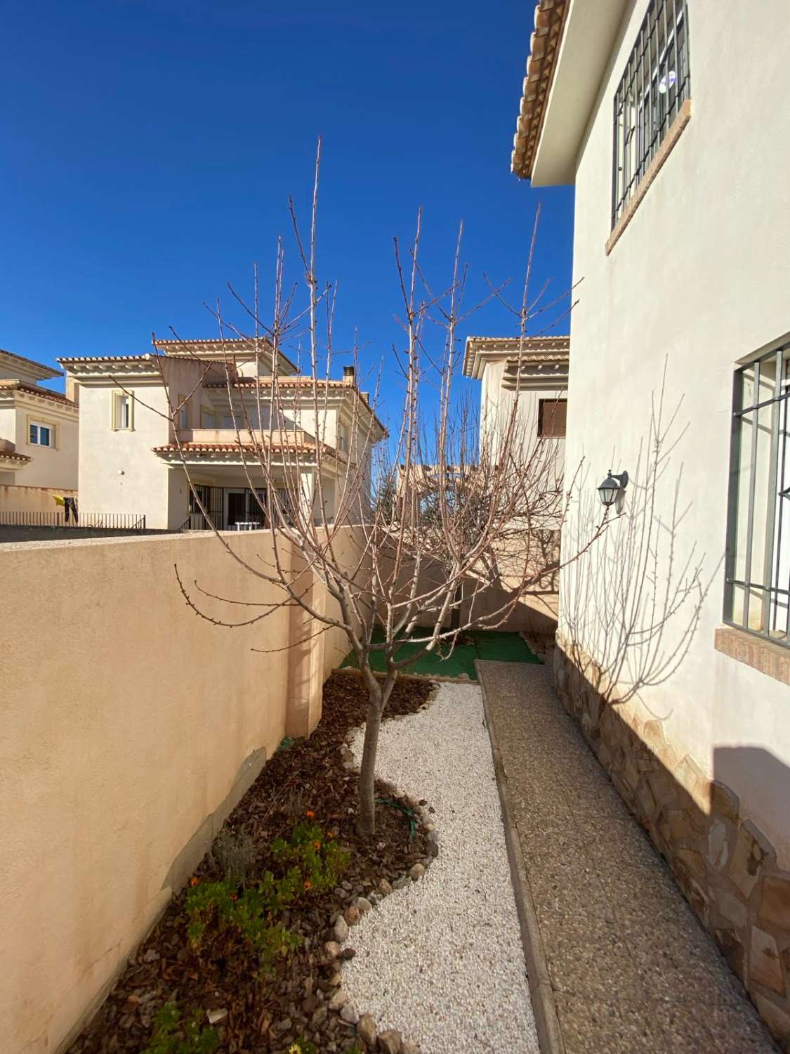 House,4 Bed, 3 Bath, in Baza