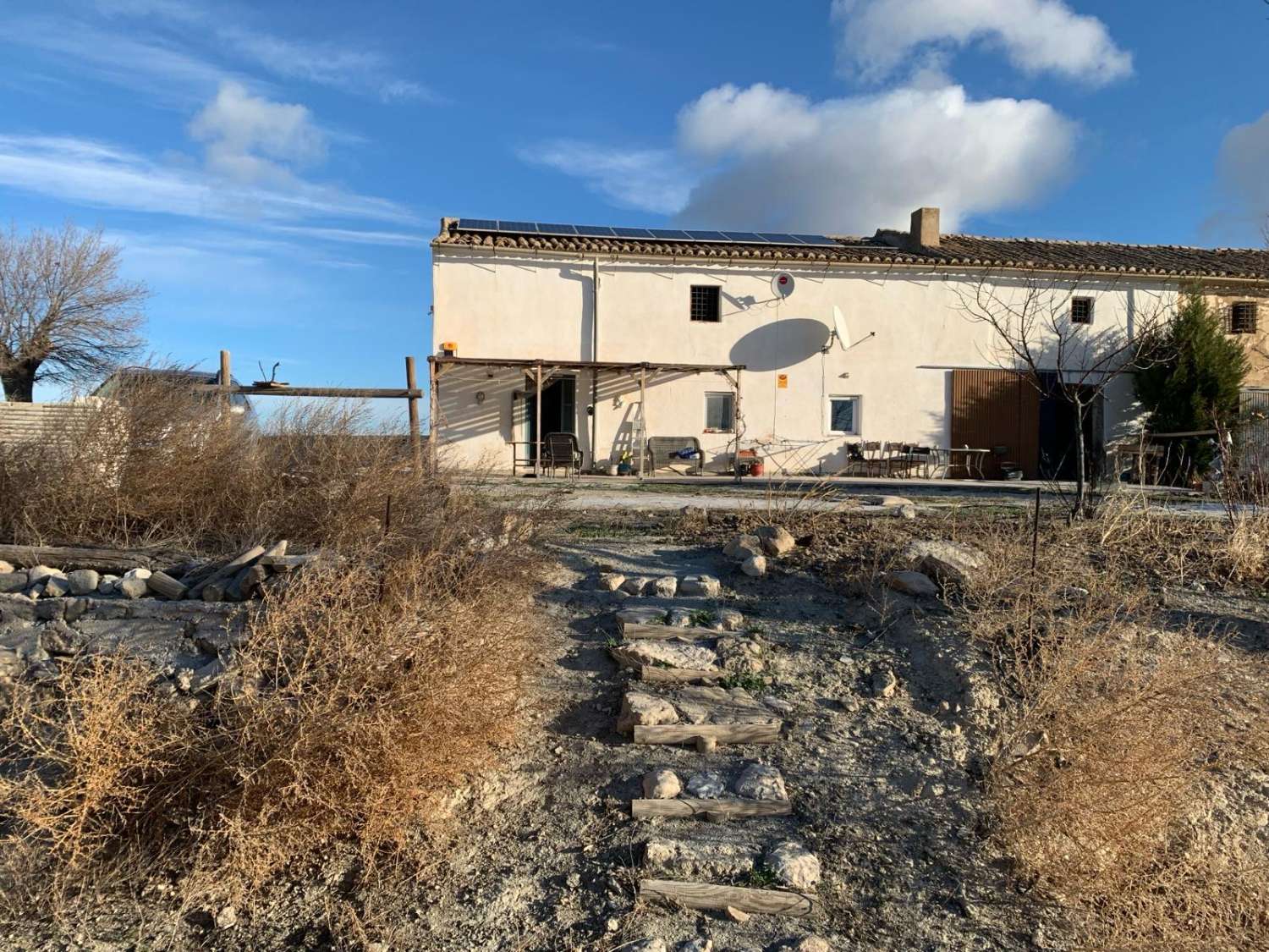 Herenhuis met drie verdiepingen en tuin in Velez-Blanco