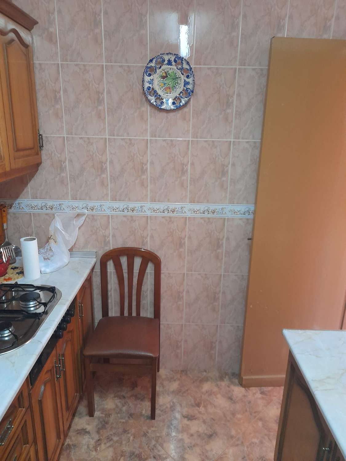 Casa adosada de 5 dormitorios y 2 baños en Orce