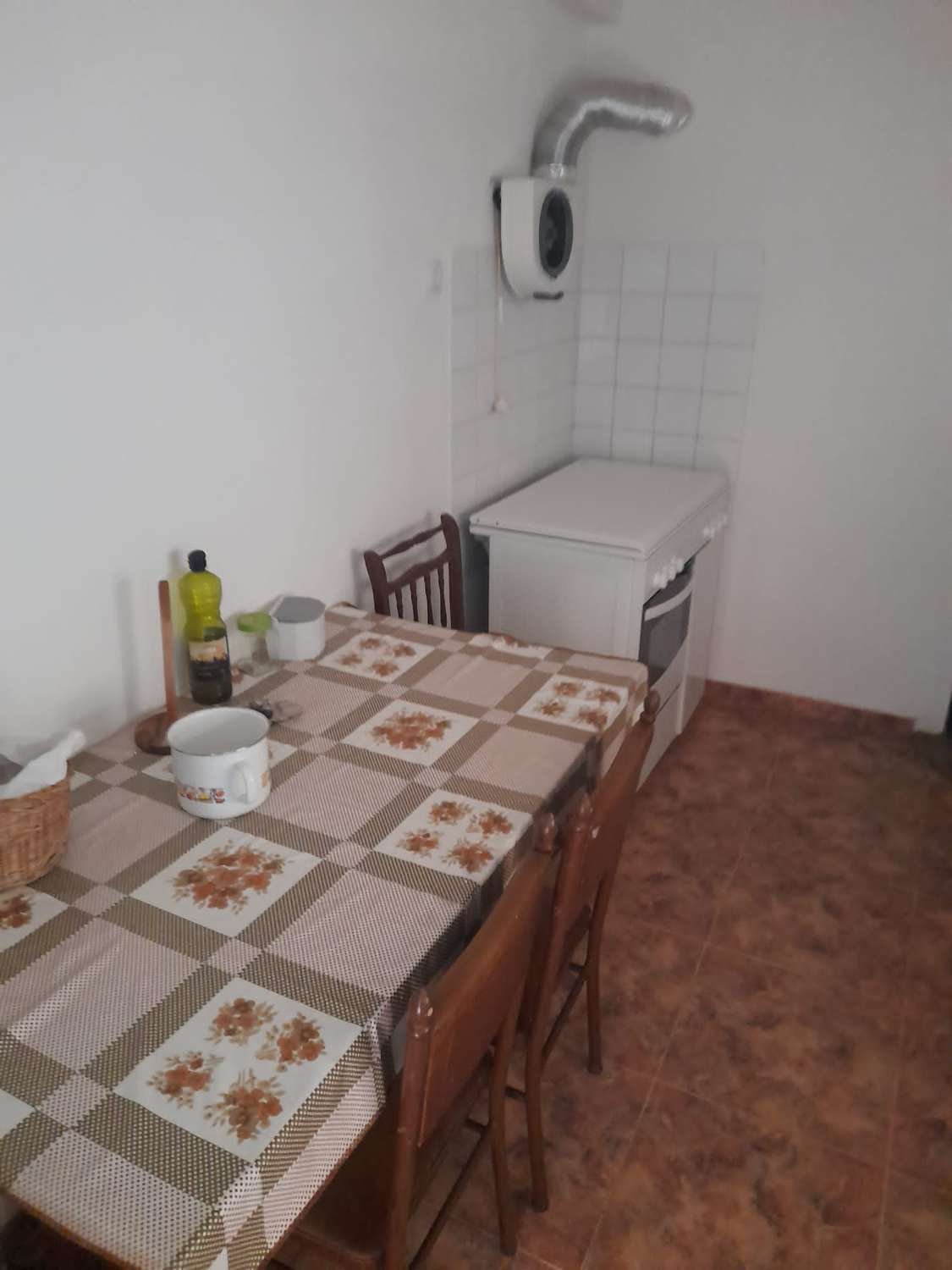 Casa adosada de 5 dormitorios y 2 baños en Orce