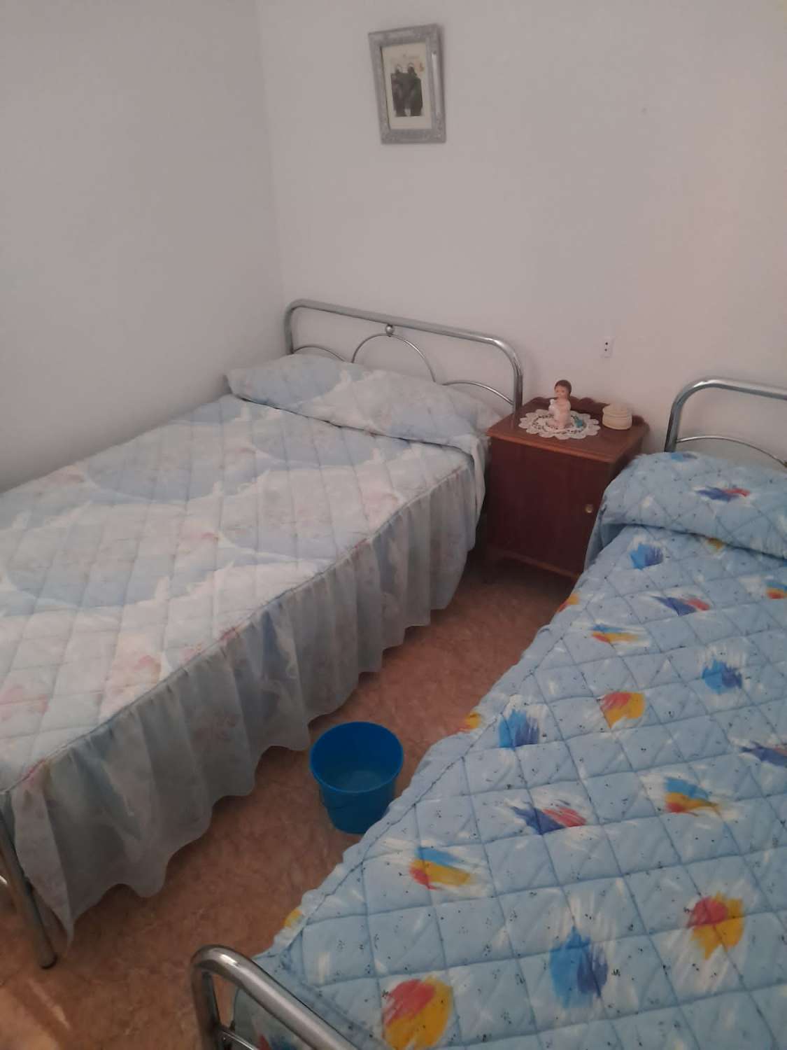 Casa adosada de 5 dormitorios y 2 baños en Orce