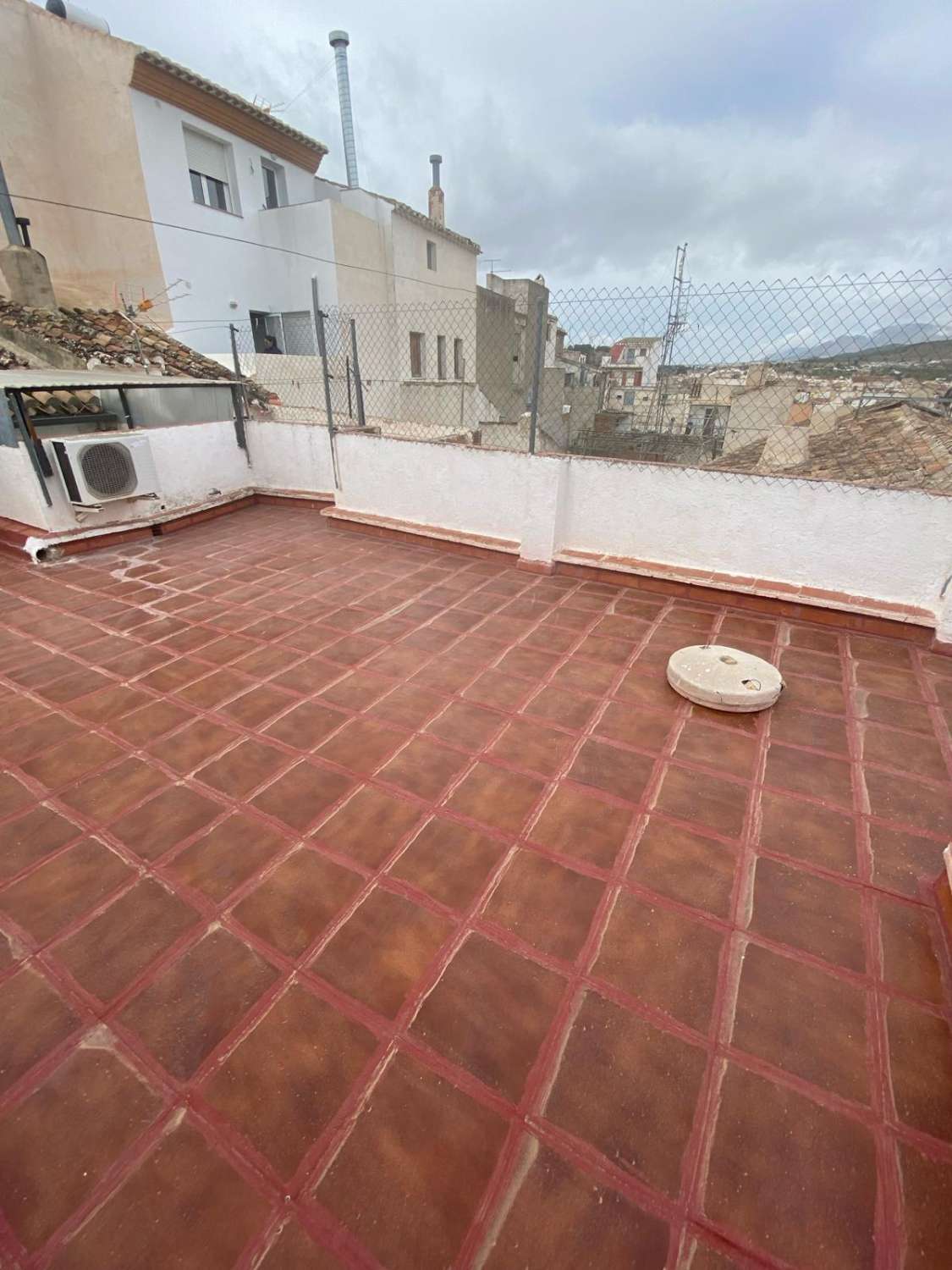 Town house Velez Rubio, 3 beds, 2 baths fully furnished large roof terrace