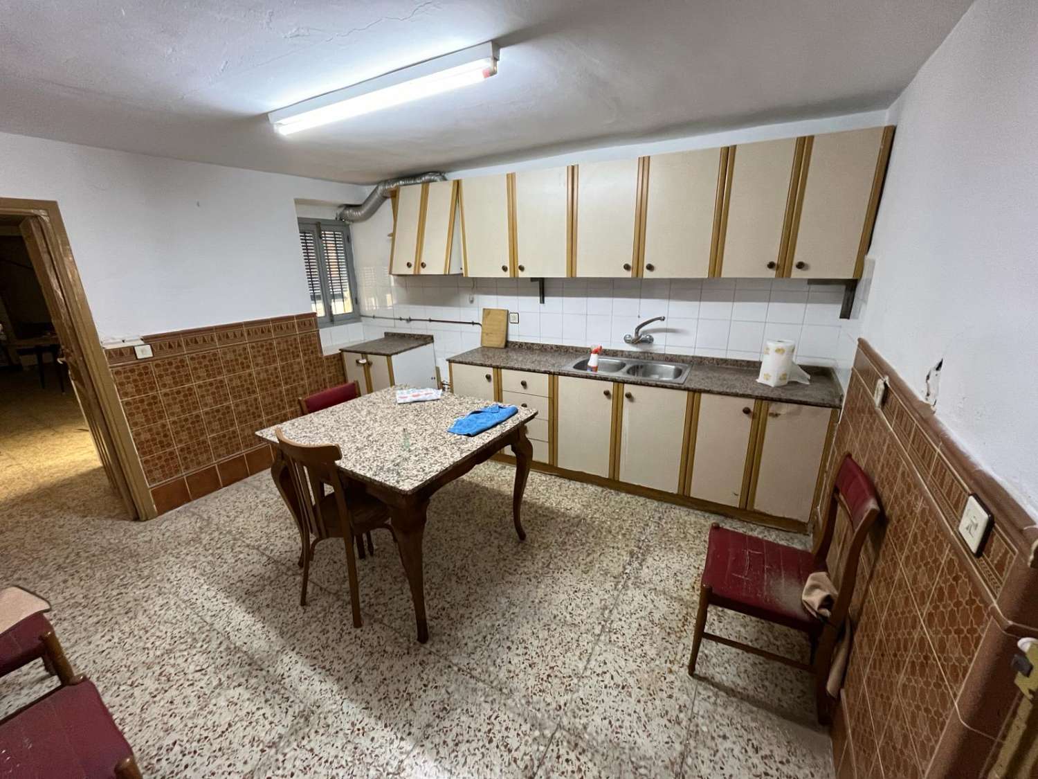 Casa grande con potencial para dividirse en 2 viviendas independientes en Vélez-blanco