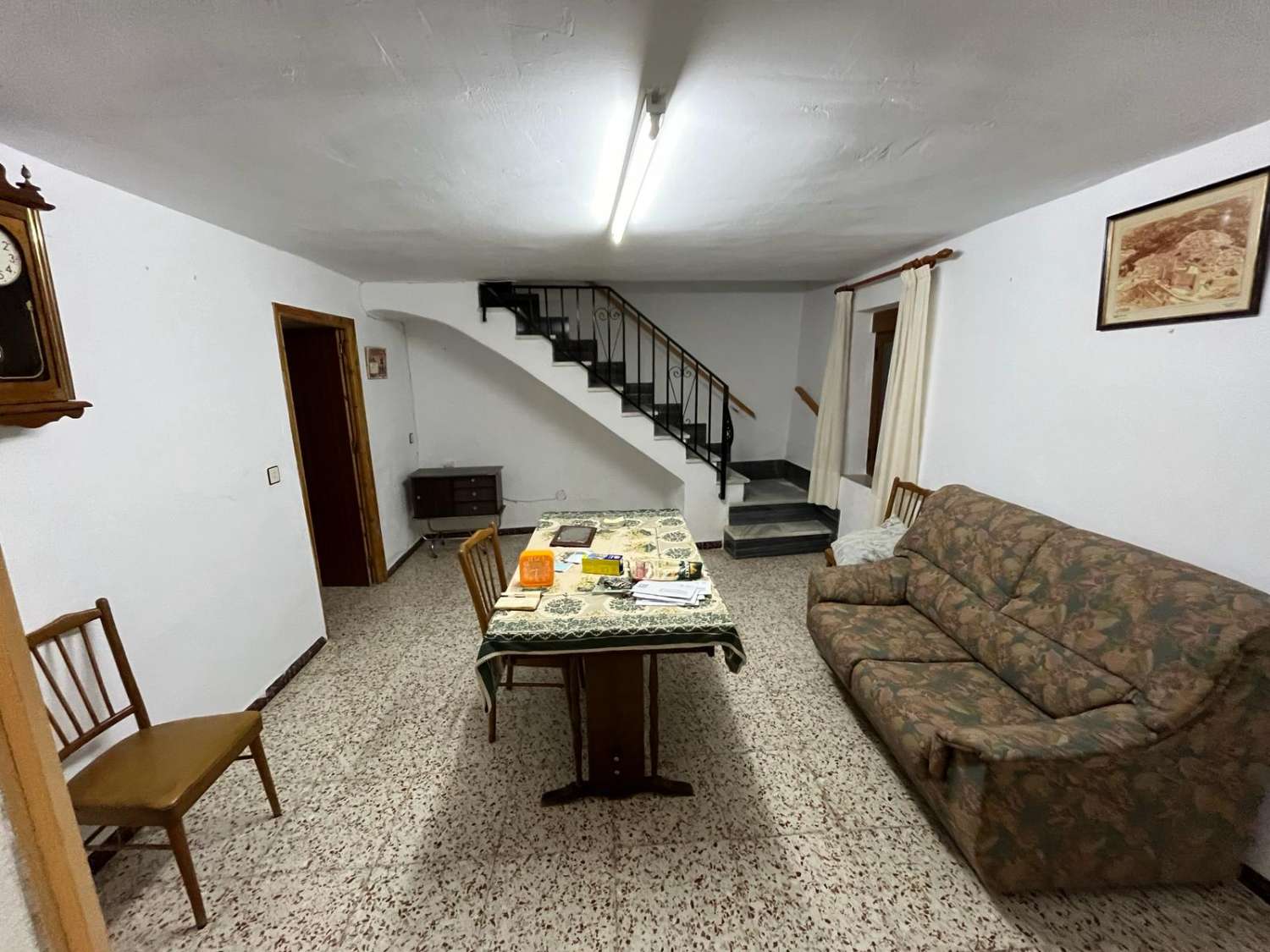 Casa grande con potencial para dividirse en 2 viviendas independientes en Vélez-blanco