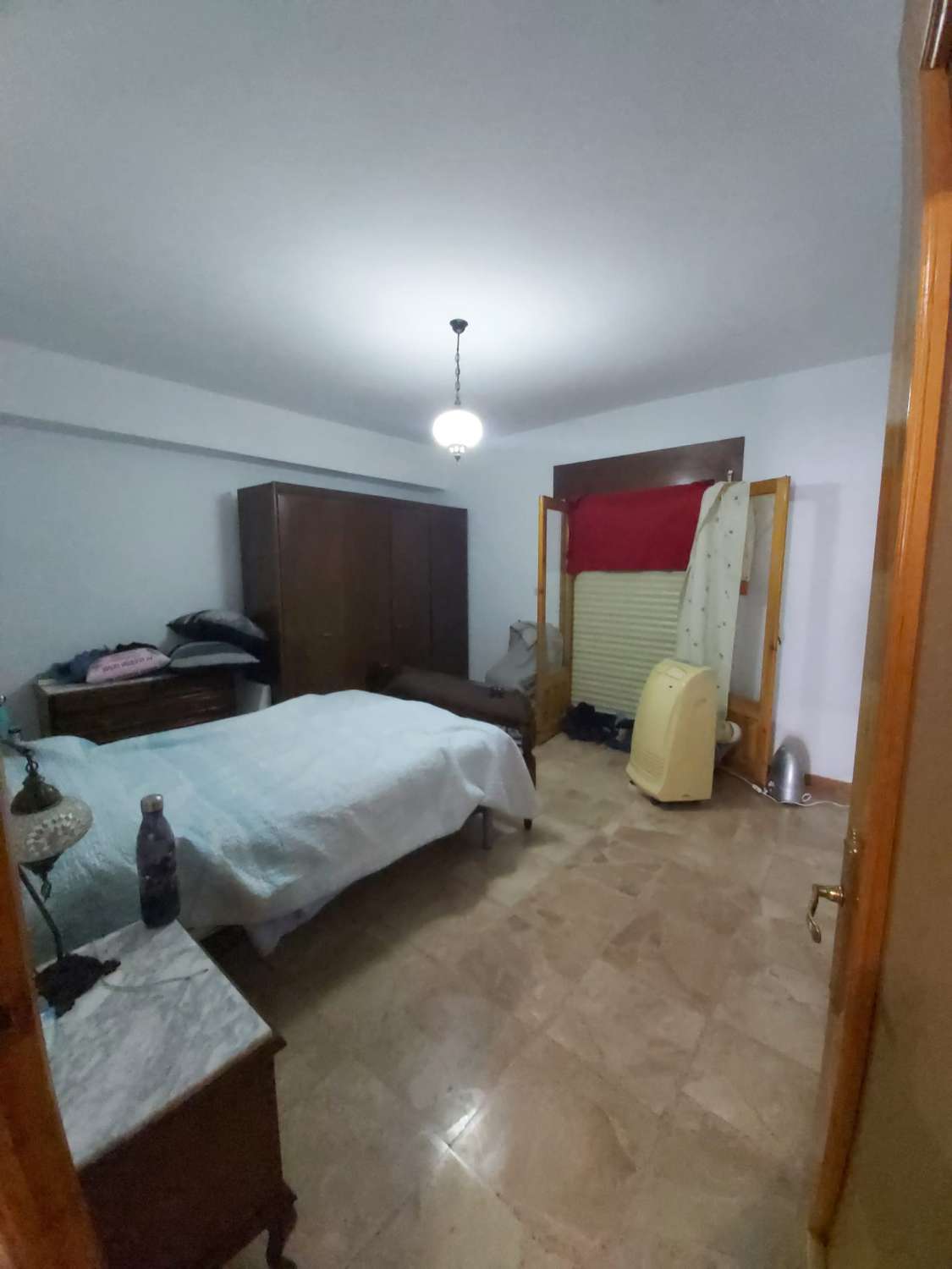 Casas de lujo de 10 dormitorios y 2 baños en Benamaurel