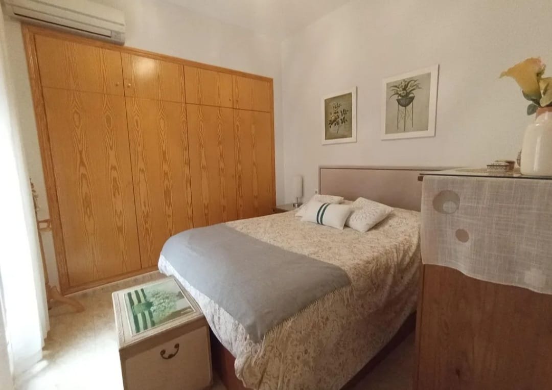 Hermoso apartamento de 3 dormitorios y 2 baños. Patio Ascensor y parking Puerto Lumbreras