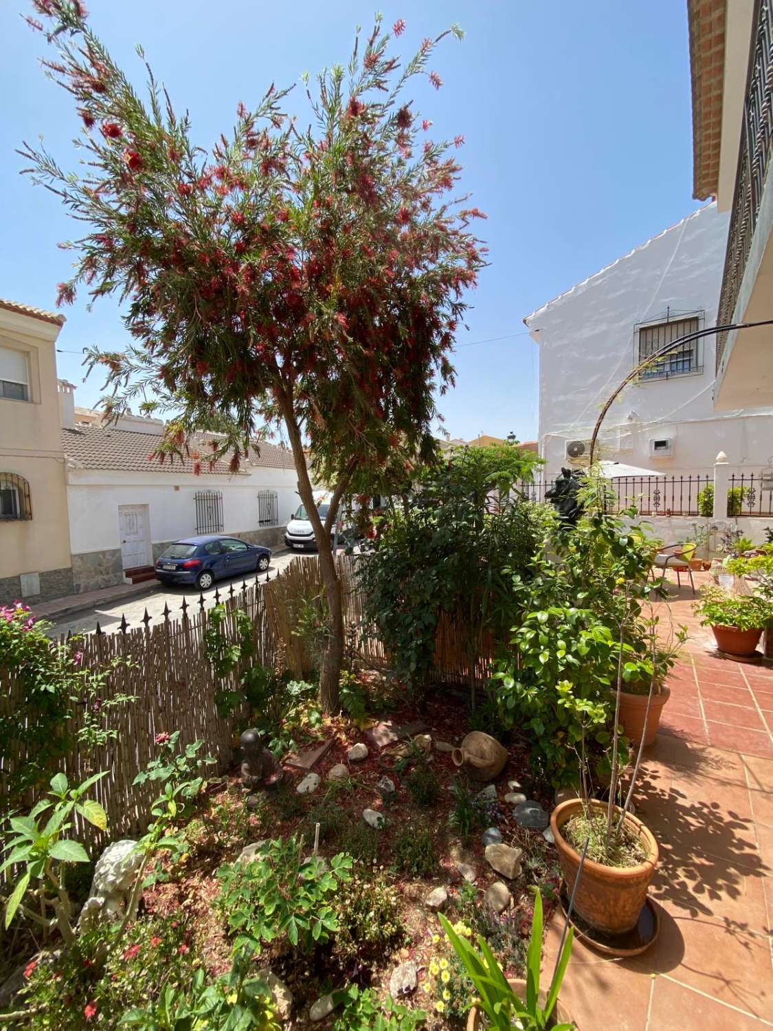 High quality four-bedroom two-bathroom detached house in Oria