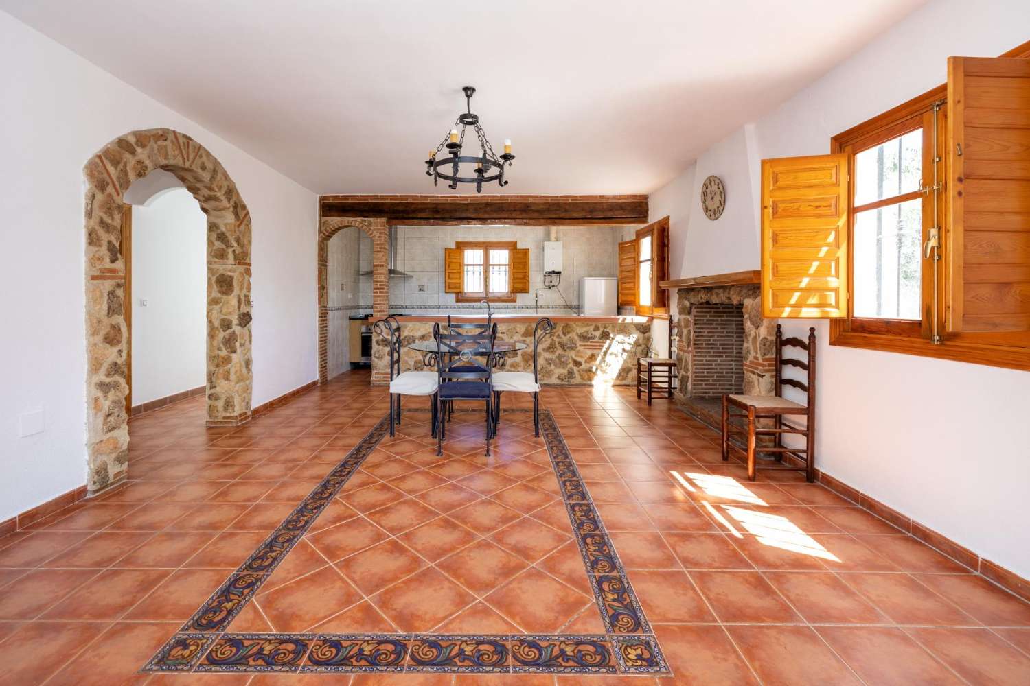 Beautiful 2 bed, 2 bath Chalet in Velez Blanco with amazing views