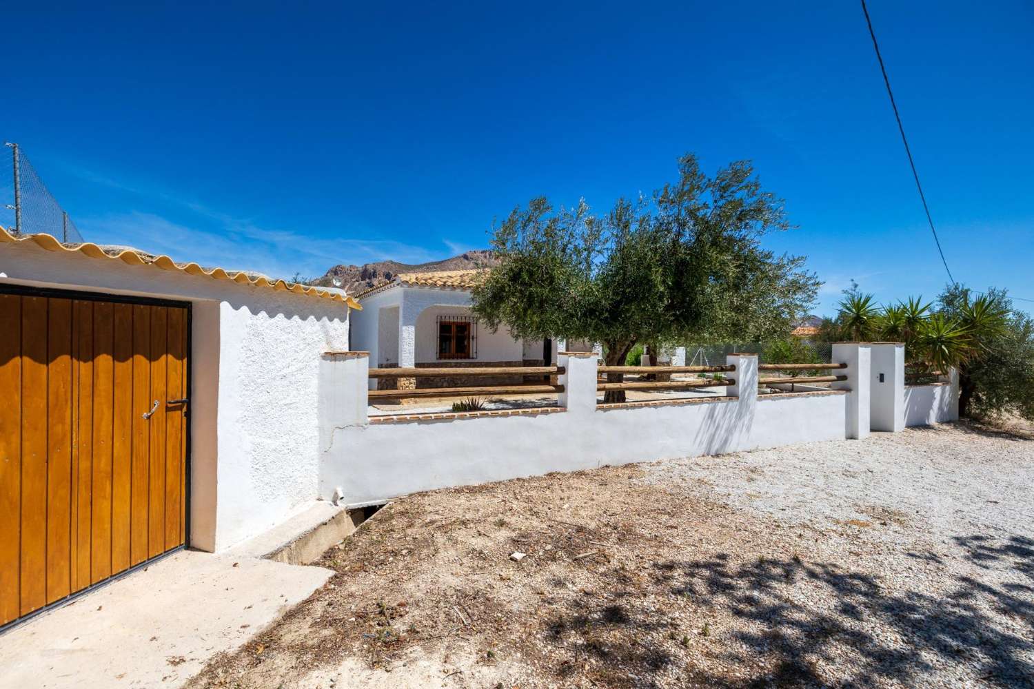 Mooi chalet met 2 slaapkamers en 2 badkamers in Velez Blanco met een prachtig uitzicht