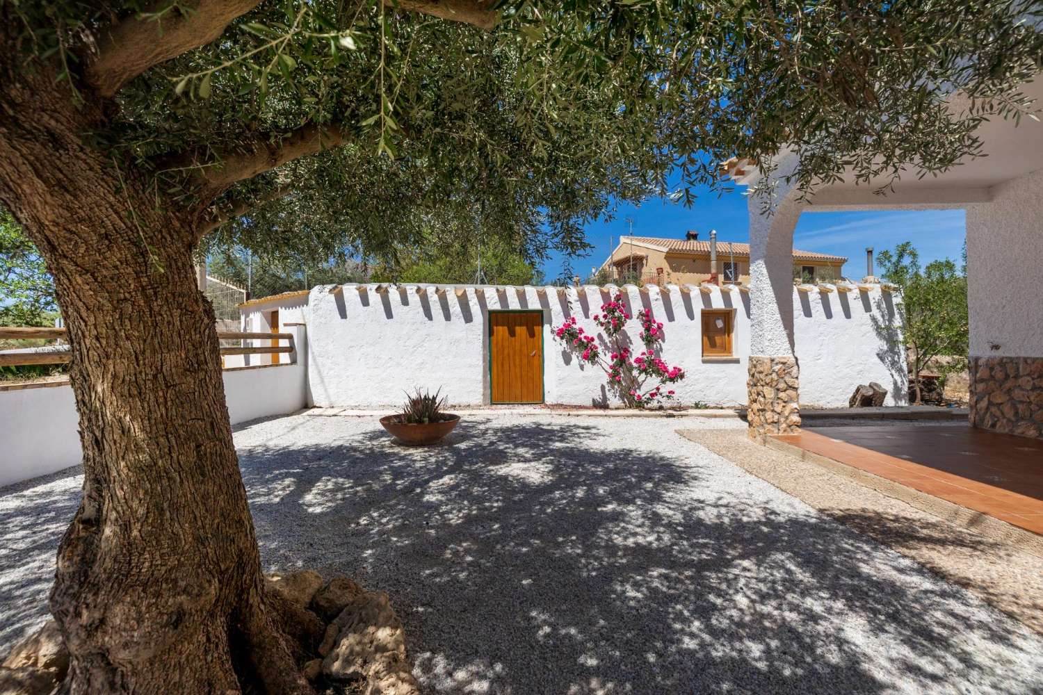 Mooi chalet met 2 slaapkamers en 2 badkamers in Velez Blanco met een prachtig uitzicht