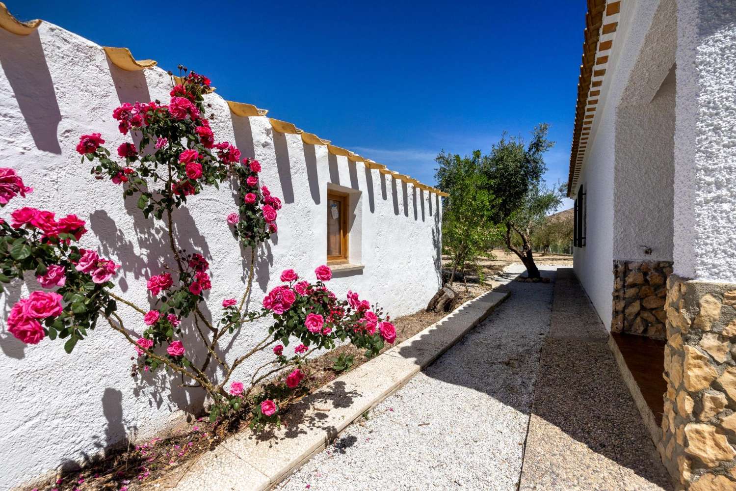 Mooi chalet met 2 slaapkamers en 2 badkamers in Velez Blanco met een prachtig uitzicht