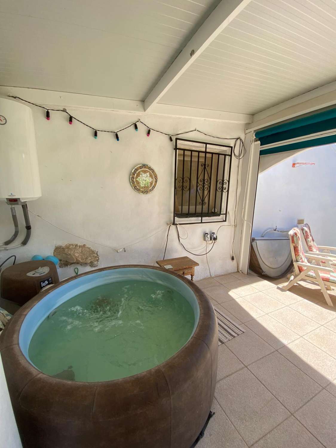 Villa con 3 dormitorios / 2 baños y piscina en un entorno precioso cerca de Oria