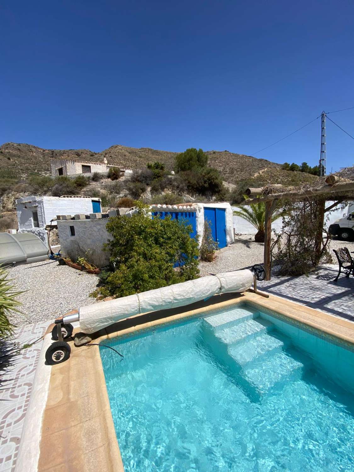 Villa with 3 beds / 2 baths and swimming pool in lovely setting near Oria