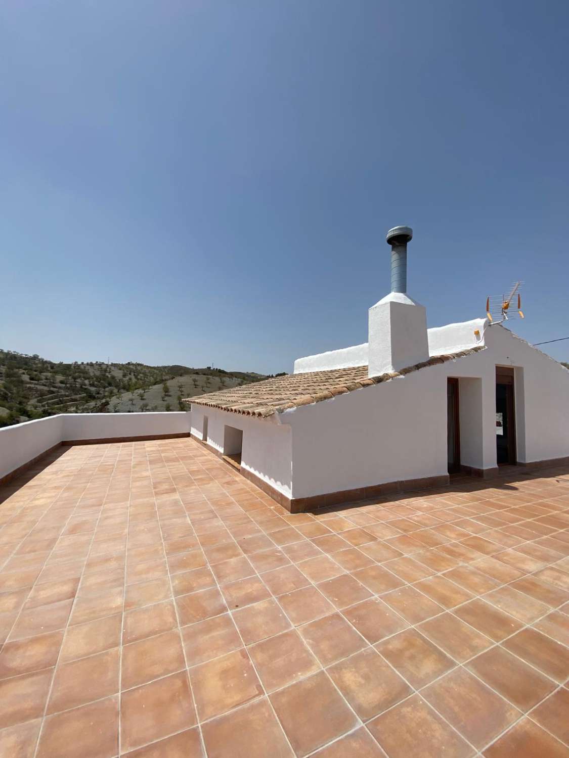 Stunning 5 Bed, 3 Bath with Pool, Cortijo in Henares with 8 hectares of land