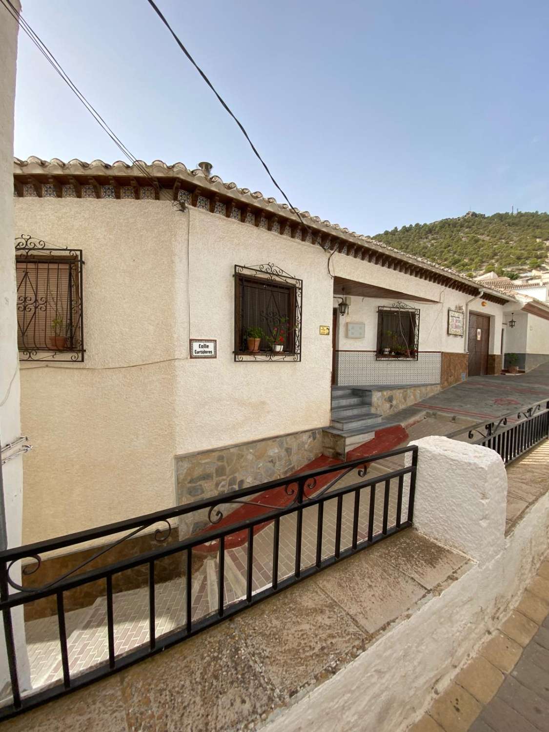 Lovely old town house in historic part of Velez-Blanco