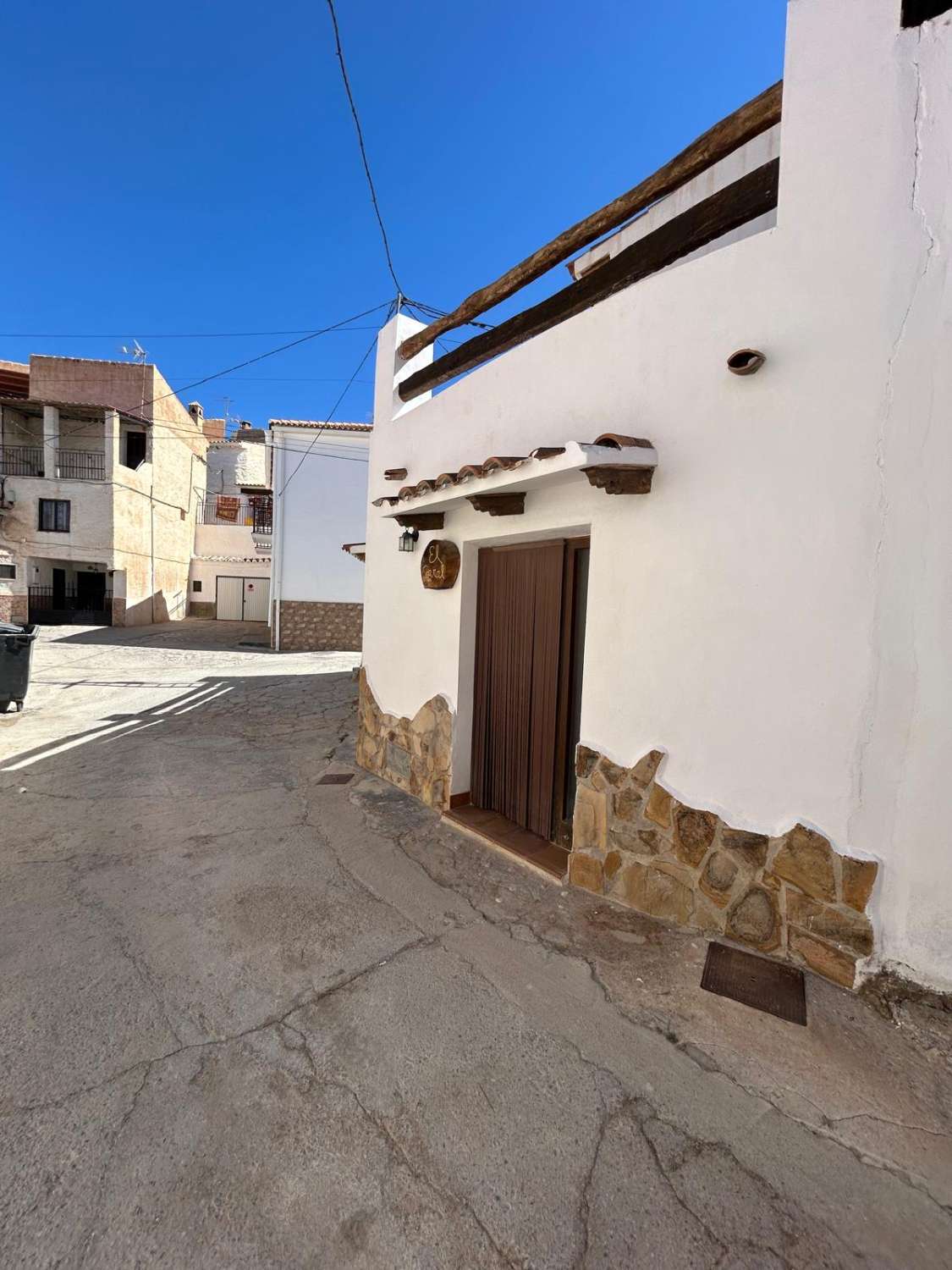 Maison troglodyte tout simplement magnifique à Freila - 7 chambres, 4 salles de bains et terrasse