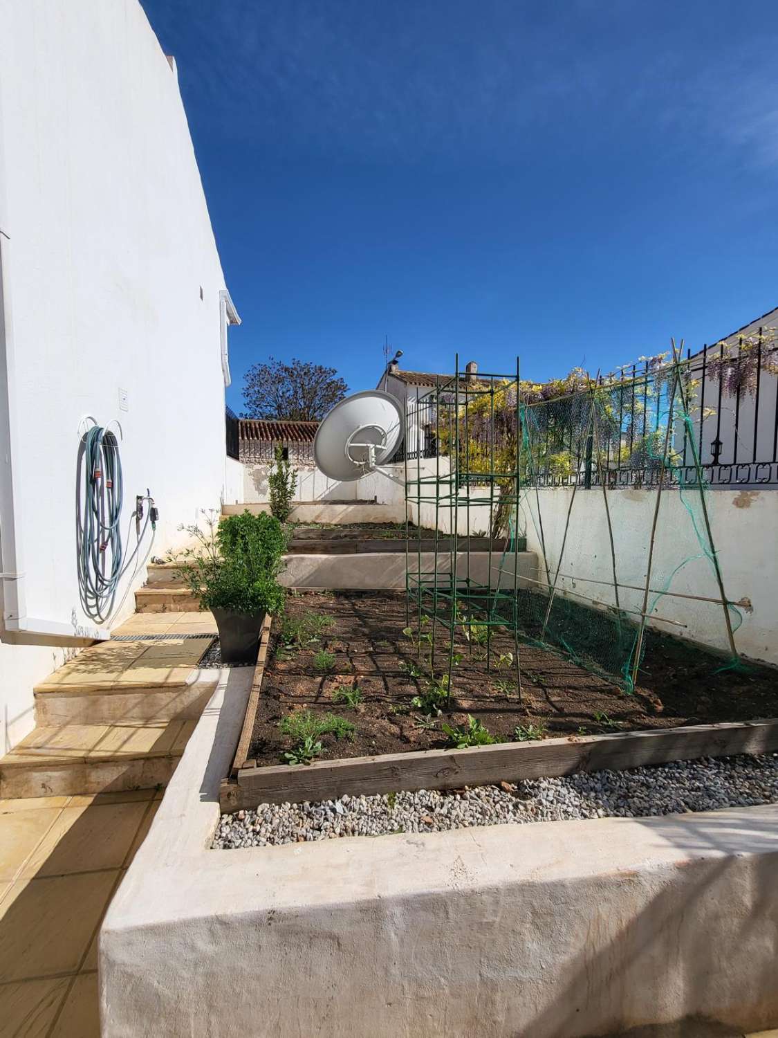 Immaculate 4 bed, 2 bath Villa in lovely Hamlet, 10 mins from Chirivel & Velez Rubio