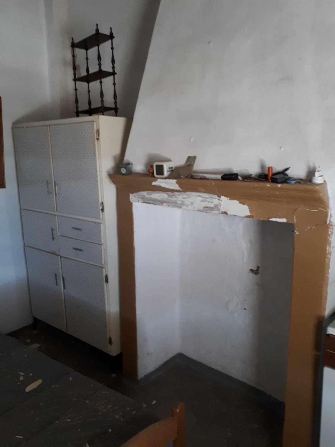 Groot herenhuis in Velez Blanco met potentieel voor 5 slaapkamers en 2 badkamers en terrassen