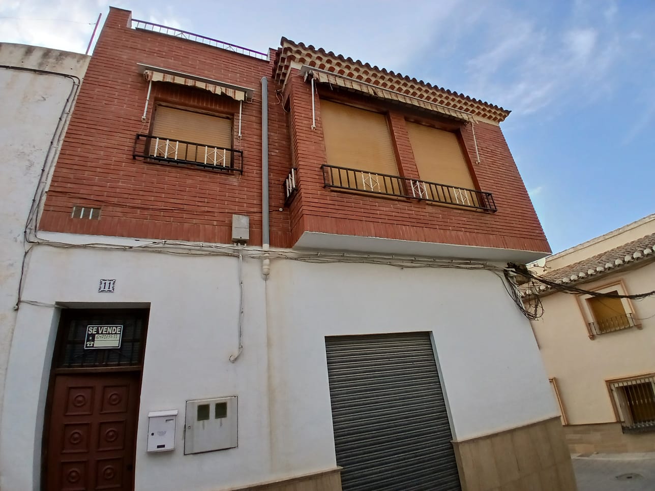 Good conditioned large house in centre of Velez-Rubio