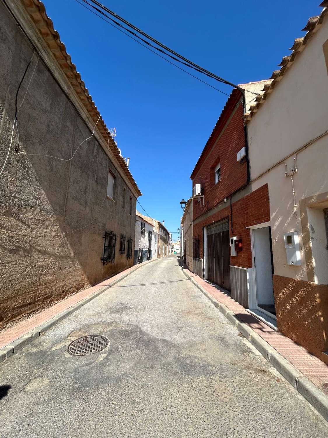 Maison rénovée de trois chambres et deux salles de bains à Maria